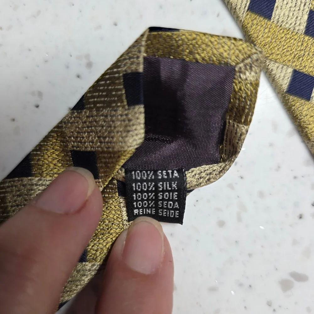 DeSantis Hand Made Mens Silk Tie Gold‎ Navy Geometric Weave